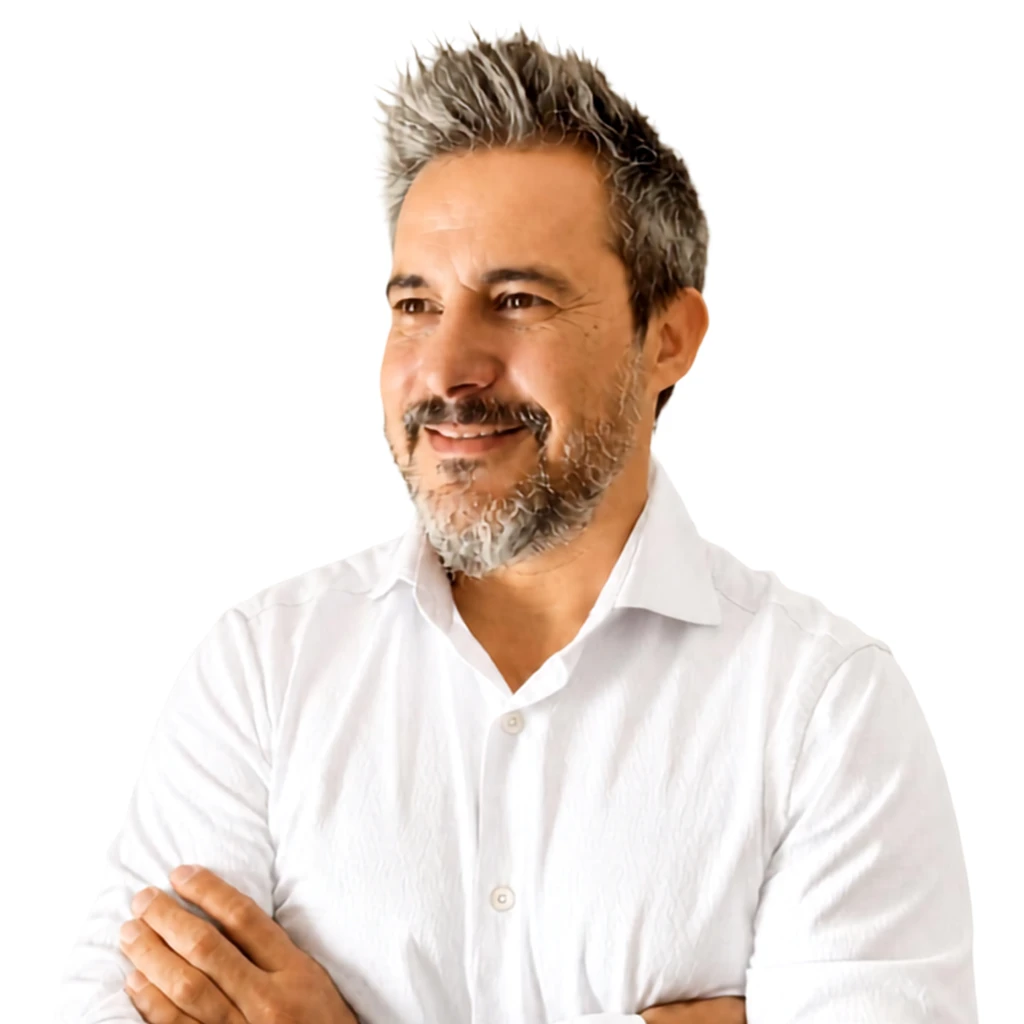 Carlos Martínez | CEO Carlos Martínez | CEO